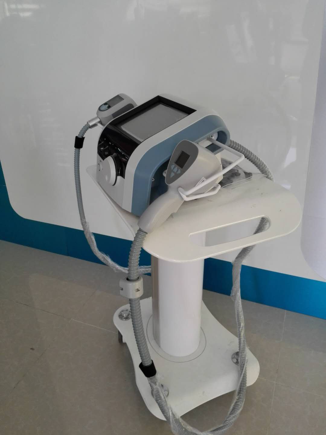 Face lift wrinkle removal machine